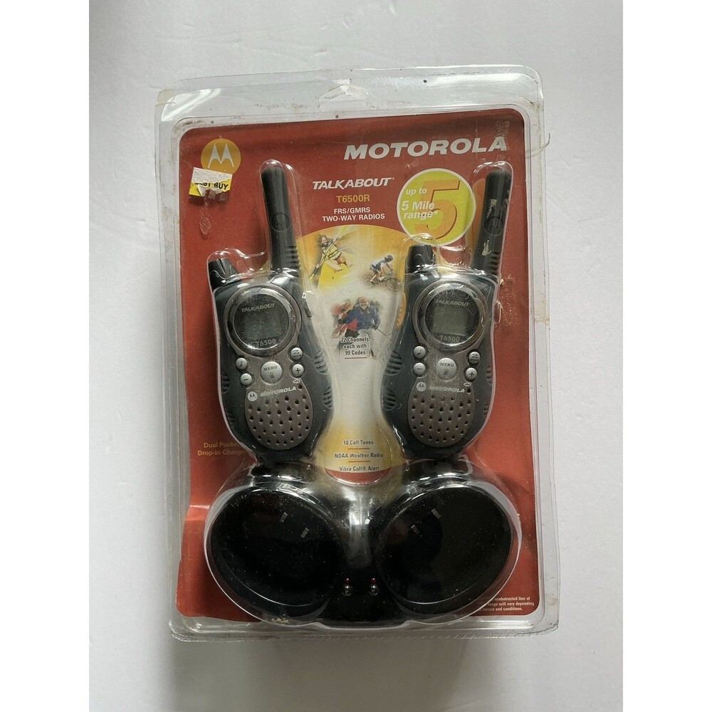 Motorola Talkabout T6500 two-way radios + charging dock + rechargeable Batteries
